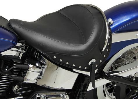 mustang seats for harley softail